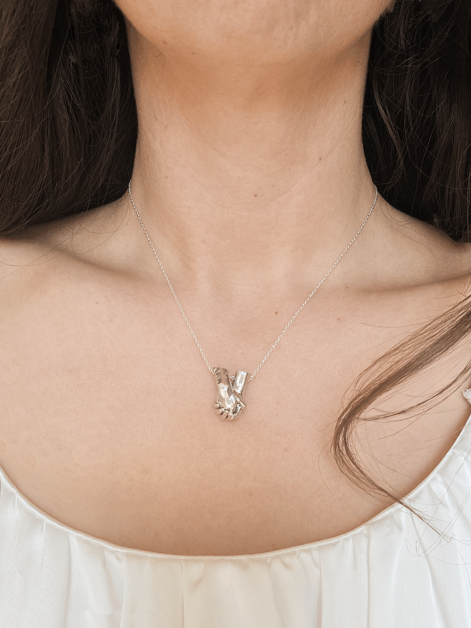 relatie hanger in het zilver