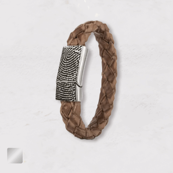 Licht bruine armband met vingerafdruk zilver