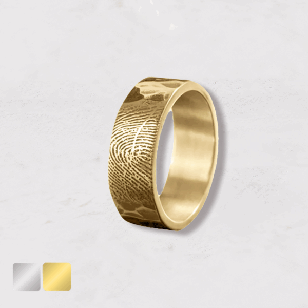 Gehamerde ring met vingerafdruk