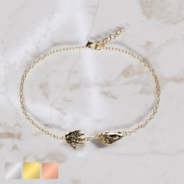 Armband met handje en voetje