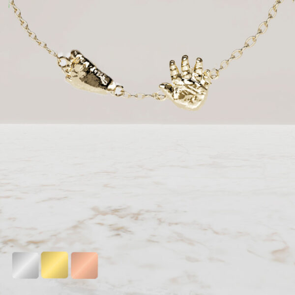 ketting met hand en voetafdrukje