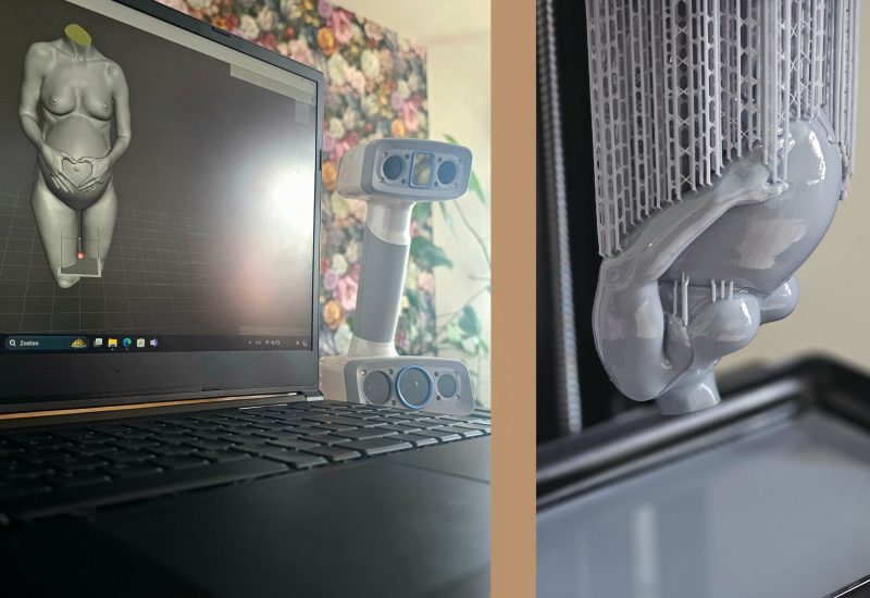 Gecombineerde foto waarbij aan de foto links de laptop waar een 3D buik op staat te zien is met 3D scanner op de achtergrond. Rechts een foto waar de 3D beeldje net geprint uit de 3D printer komt