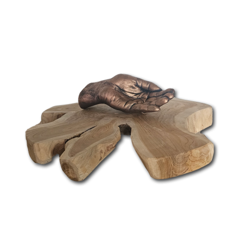 Brons beeld bodycasting hand afdruk. Van je geliefde een beeldje laten maken